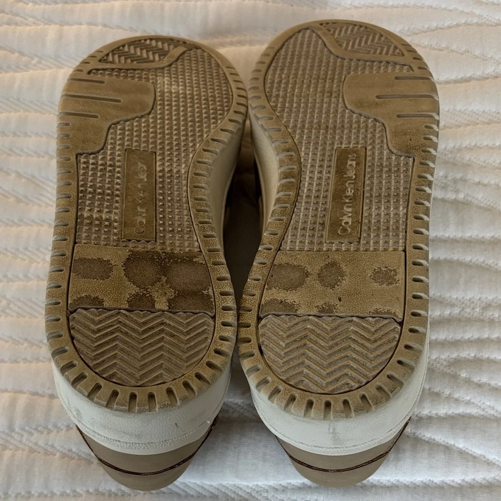 Calvin Klein Jeans White and Tan Sneakers size 8.5 - Picture 8 of 8